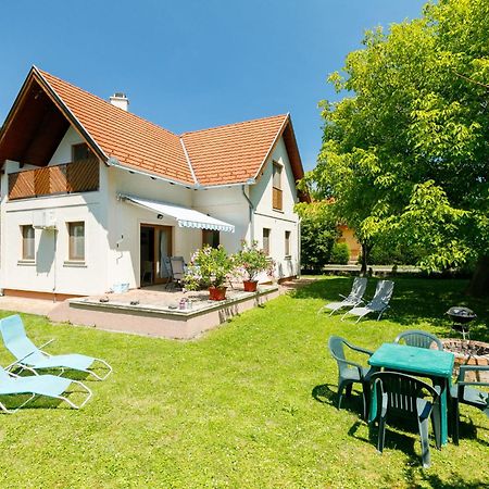 Holiday Home Juglans 1 By Interhome بالاتوناكالي المظهر الخارجي الصورة